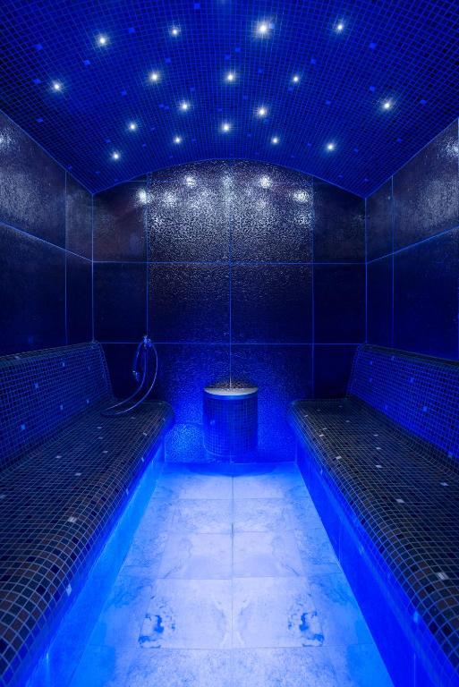 Hotel Honti Wellness Es Konferencia Szalloda Вишеград Экстерьер фото