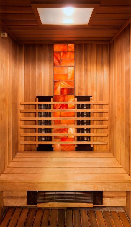 Hotel Honti Wellness Es Konferencia Szalloda Вишеград Экстерьер фото